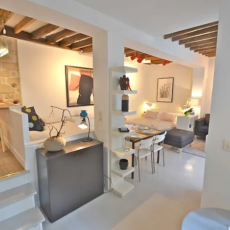 Gallery Apartment Paris