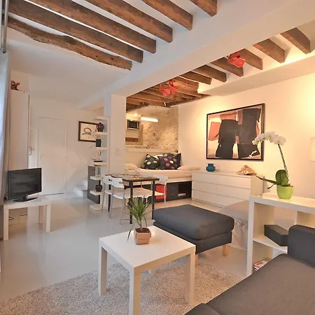 Gallery * باريس